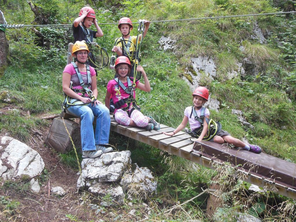 Pension Alpenperle Holzgau Bagian luar foto