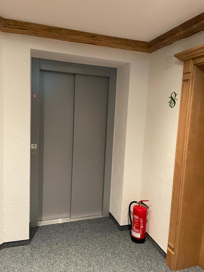 Pension Alpenperle Holzgau Bagian luar foto