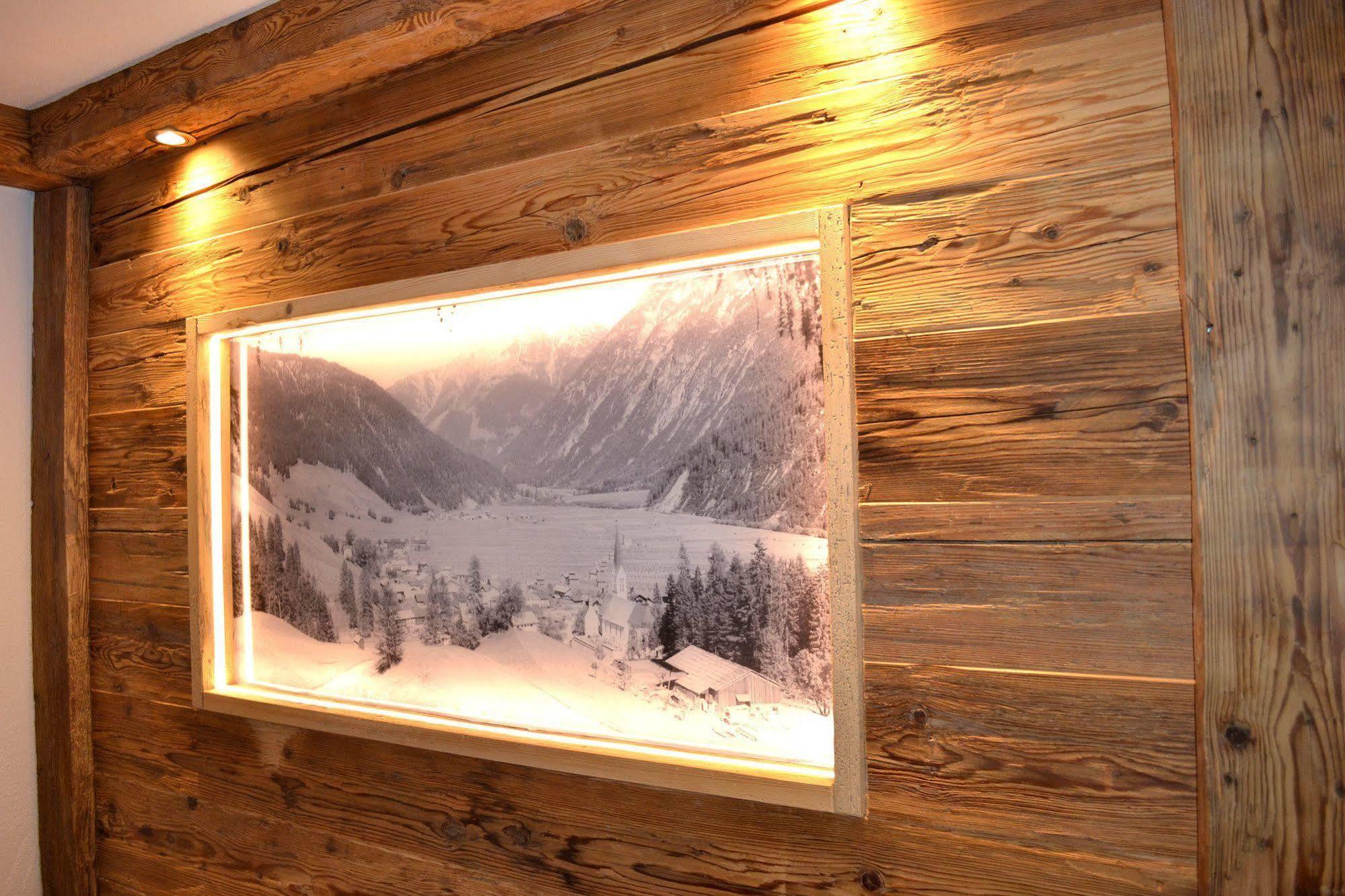 Pension Alpenperle Holzgau Bagian luar foto